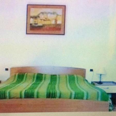 Villa Residenza Via Roma 3 à La Maddalena  Chambre photo